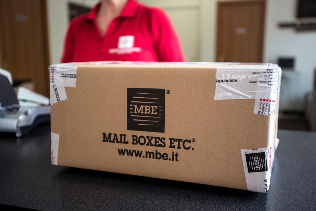 PostSpedizione · Mail Boxes etc Mantova